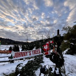 Johnny's Trees - Now located at The Red Barn Farm off 202 in Redmond/Sammamish.