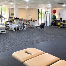 Endeavor Physical Therapy- South Austin - Treatment area