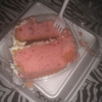 Carolyn's Kitchen - Strawberry cake - Soul Food Near Me - Jersey City, New Jersey Carolyn's Kitchen - Strawberry cake - Soul Food Near Me - Jersey City, New Jersey