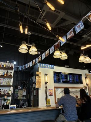 Village Bottle Shop & Tasting Room - Kaka`ako by null