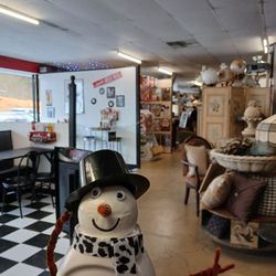Bob's Burgers at the 50's Style Diner