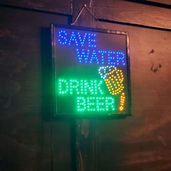 Der Wolf - Beer Bar Near Me - Pasadena, California