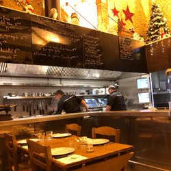 Les Tables du Bistrot - La cuisine ouverte au restaurant