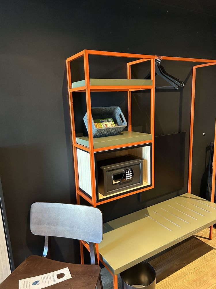 THE NIU AMITY Updated June 2024 Leipziger Str. 1, Potsdam
