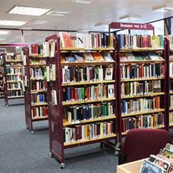 Bücherhalle