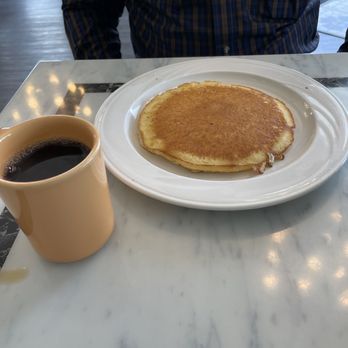 Rachel's cafe - Buttermilk pancake - Breakfast & Brunch Near Me - Wakefield, Rhode Island