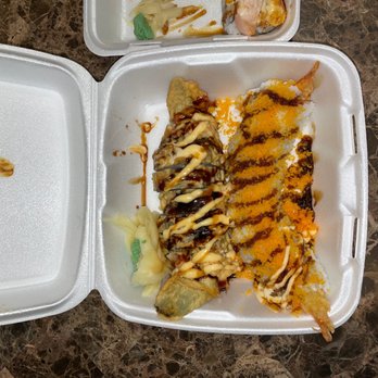 Sushi House - Crunchy roll Fire roll - Sushi Bars Near Me - Chula Vista, California Sushi House - Crunchy roll Fire roll - Sushi Bars Near Me - Chula Vista, California