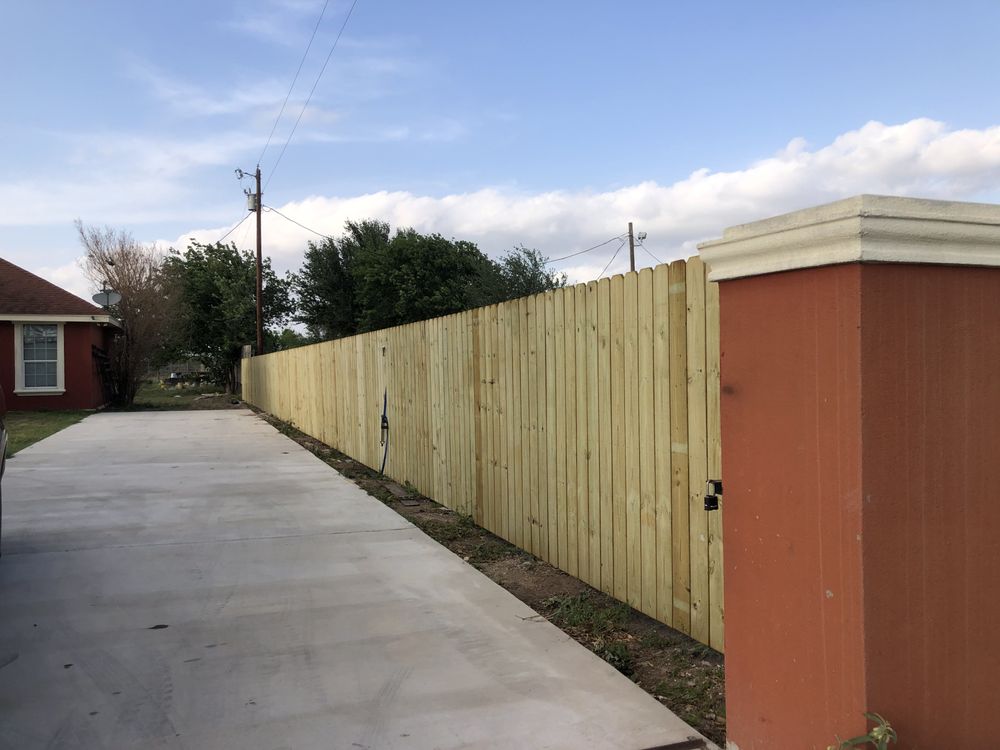 Slide of Moises Casas