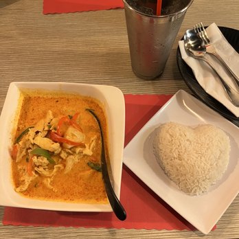 Thai Thai Restaurant - Pineapple chicken - Thai Near Me - Oceanside, California