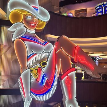 Circa - Casinos Near Me - Las Vegas, Nevada Circa - Casinos Near Me - Las Vegas, Nevada