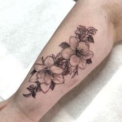 Luiza Prado Tattoo