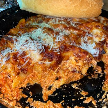 Mama Teresa's - amazing! ordered baked ziti from uber eats and it came hot and with a nice little loaf of bread! loved it - Pizza Near Me - Milford, Connecticut Mama Teresa's - amazing! ordered baked ziti from uber eats and it came hot and with a nice little loaf of bread! loved it - Pizza Near Me - Milford, Connecticut