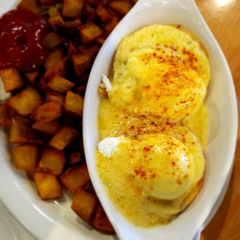 Cypress Breakfast House - Eggs benedict - Breakfast & Brunch Near Me - Cypress, Texas