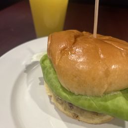 Pub Cheeseburger Pub Cheeseburger
