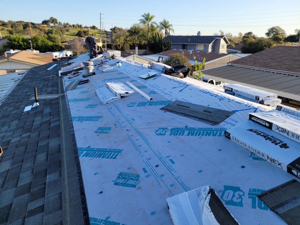 Slide of Lopez Roofing