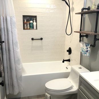 T&N Remodeling - Guest bathtub - General Contractors Near Me - Sherman Oaks, California