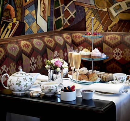 Oscar Bar & Restaurant by null