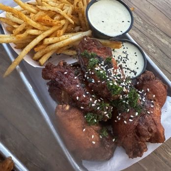 Royce - Imperial wings - Bars Near Me - Reno, Nevada