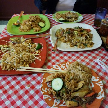 Noodle Hut - Noodles Near Me - Edmonds, Washington