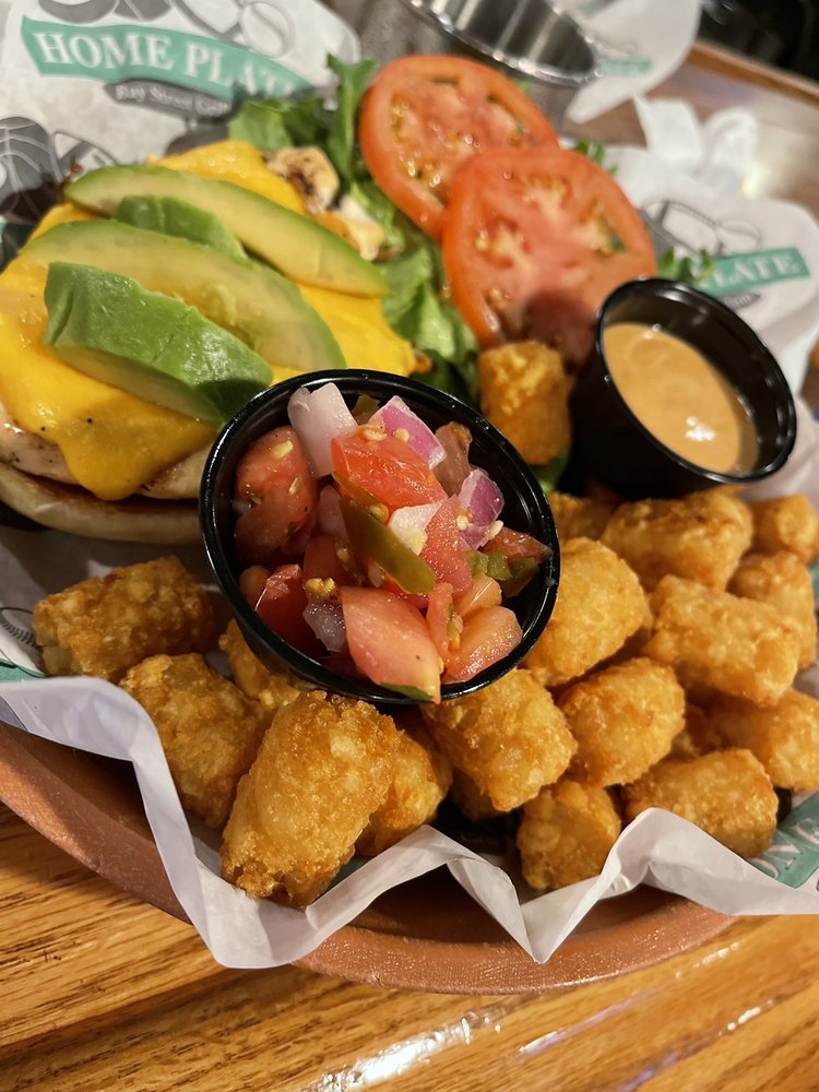 Food from Home Plate Bay Street Grill