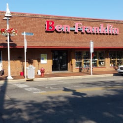City of East Tawas - Mooney's Ben Franklin is probably the busiest place in town. Souvenirs, decor, games, clothes, crafts, flipflops, you name it...