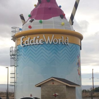 EddieWorld - As seen from I-15 - Service Stations Near Me - Yermo, California
