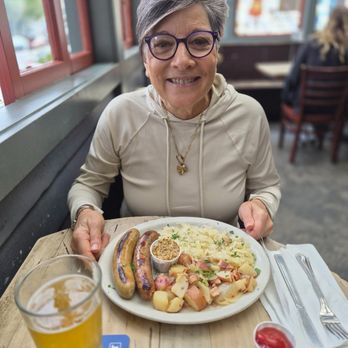 Cato's Ale House - Loved Octoberfest special! - Burgers Near Me - Oakland, California