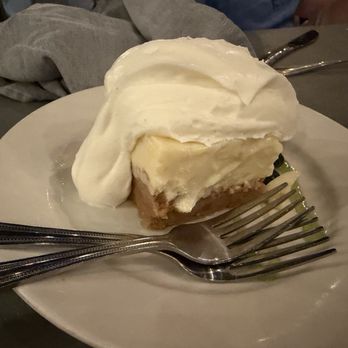 Old Florida Fish House - Key lime pie so good! - Sushi Bars Near Me - Santa Rosa Beach, Florida