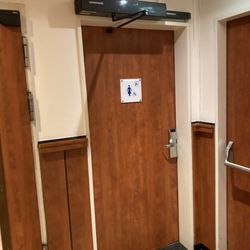 Hotel First Inn