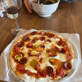 Bambolina Restaurant - Pepperoni and hot pepper gluten free pizza - Pizza Near Me - Salem, Massachusetts Bambolina Restaurant - Pepperoni and hot pepper gluten free pizza - Pizza Near Me - Salem, Massachusetts