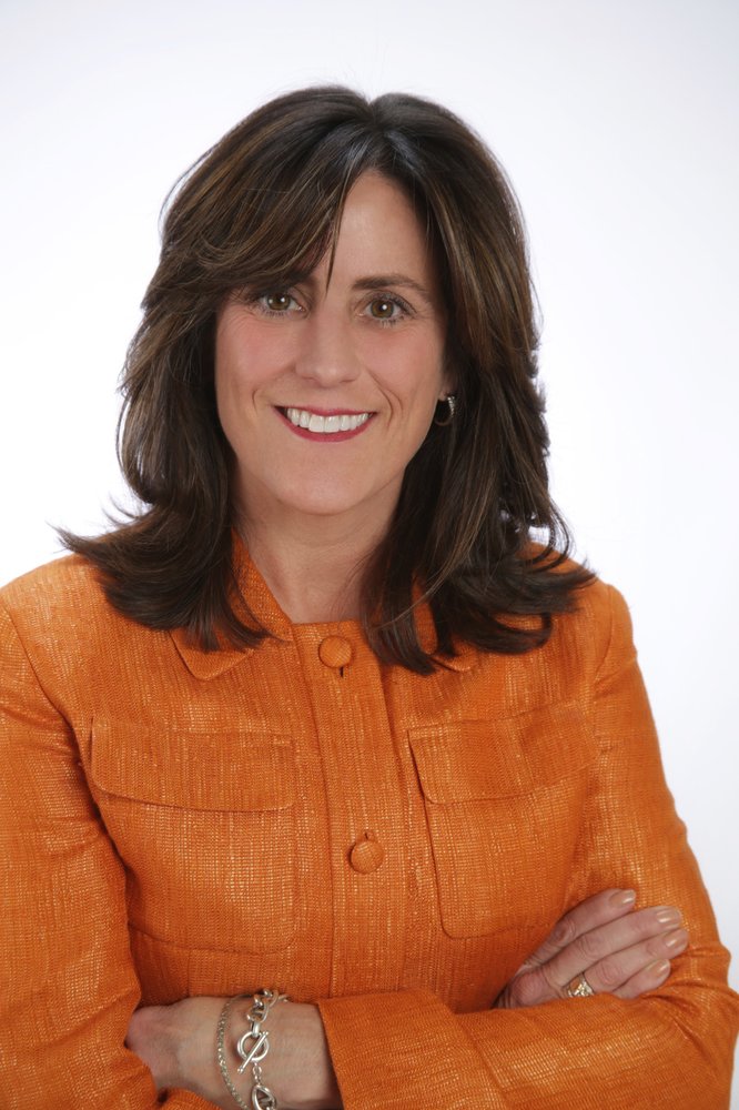 DENISE O’CONNELL COLDWELL BANKER BAIN 150 Bellevue Way SE, Bellevue