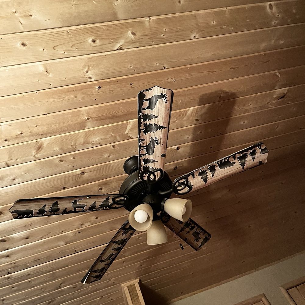 Hualapai Mountain Resort - Fan in bedroom - Resorts Near Me - Kingman, Arizona