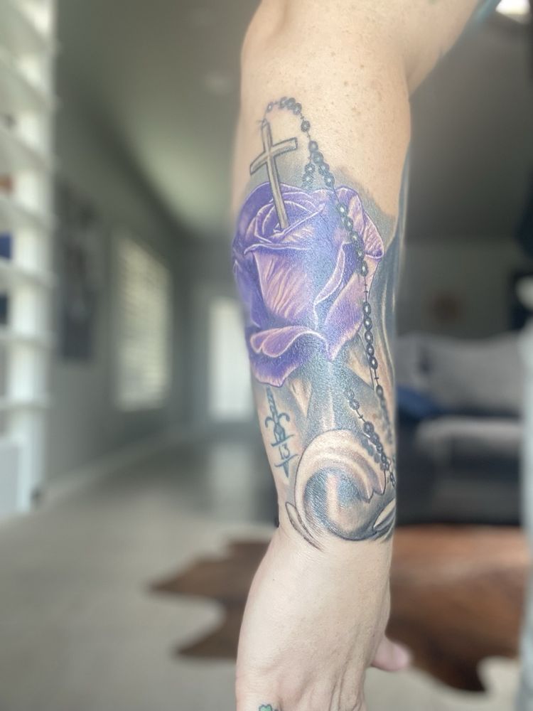 Addictive Arts Tattoo Logo