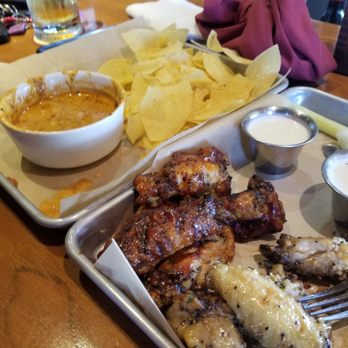 Twin Peaks - Wings and queso - Sports Bars Near Me - Concord, North Carolina