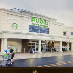 Publix - Modern Publix store, one of many ..