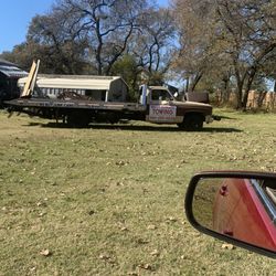 Gary Howard Towing - Tow Truck