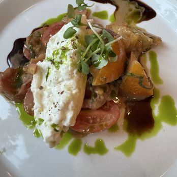 Broders' Pasta Bar - HEIRLOOM CAPRESE - Italian Near Me - Minneapolis, Minnesota Broders' Pasta Bar - HEIRLOOM CAPRESE - Italian Near Me - Minneapolis, Minnesota