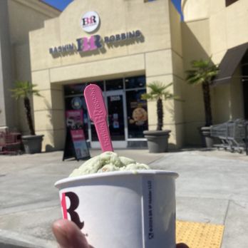 Baskin Robbins - Pistachio almond at Camden Baskin Robbins -  Thank you for the genuine, gregarious, salutations and exceptional customer service from Kiara. - Ice Cream & Frozen Yogurt Near Me - San Jose, California