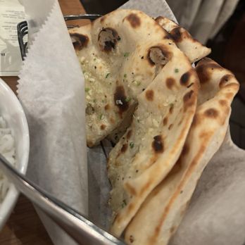 Basant Modern Indian - Garlic Naan - Indian Near Me - Chicago, Illinois