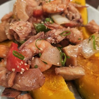 Yong Su San - Sweet pumpkin w/Assorted Seafood - Korean Near Me - Los Angeles, California