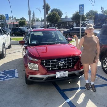 Keyes Hyundai - Car Dealers Near Me - Van Nuys, California