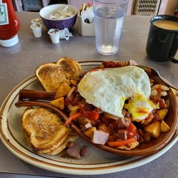Hilltop Inn Family Dining - The best corned-beef hash ever. Better than Black Bear Diner in Tucson, better than Hash House in Vegas.