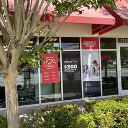 Mattress Firm Seminole City Center - Storefront facing Park Blvd