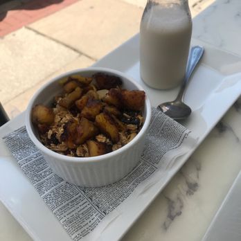 Ce La Vi - Homemade Cereal - Desserts Near Me - Red Bank, New Jersey Ce La Vi - Homemade Cereal - Desserts Near Me - Red Bank, New Jersey