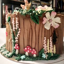 Cake Hope & Love - Decorated with lovely flowers and mushrooms