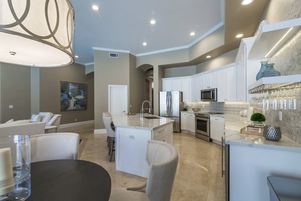 Elle Interiors LLC by null