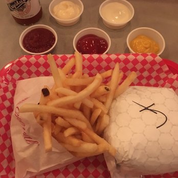 Small Cheval- Old Town - Burgers Near Me - Chicago, Illinois Small Cheval- Old Town - Burgers Near Me - Chicago, Illinois