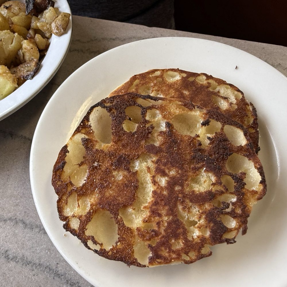 Lloyd's Diner - Grilled English muffin - Diners Near Me - Framingham, Massachusetts Lloyd's Diner - Grilled English muffin - Diners Near Me - Framingham, Massachusetts