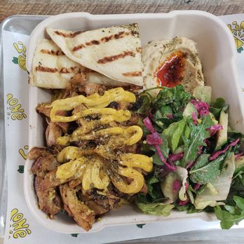Limone Mediterranean - Chicken Shawarma plate - Mediterranean Near Me - Torrance, California Limone Mediterranean - Chicken Shawarma plate - Mediterranean Near Me - Torrance, California
