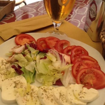 Caffe del Mercato - Caprese salad - Bars Near Me - Lucca, LU Caffe del Mercato - Caprese salad - Bars Near Me - Lucca, LU